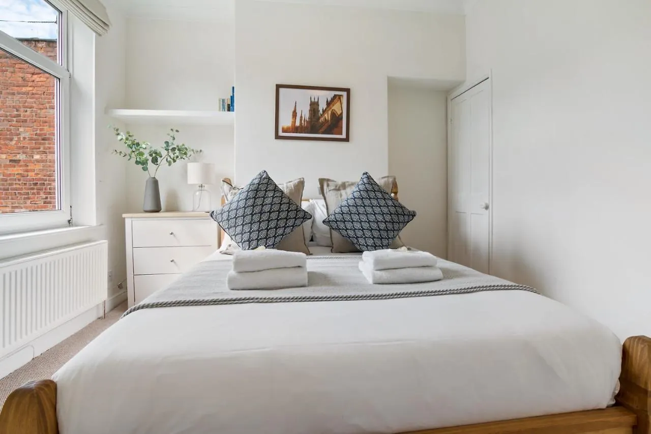 Holiday home Stylish Home Near City Centre - Pass The Keys York